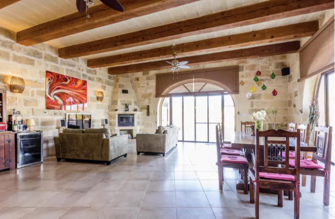 Ferrieha B&B Qala Exterior foto