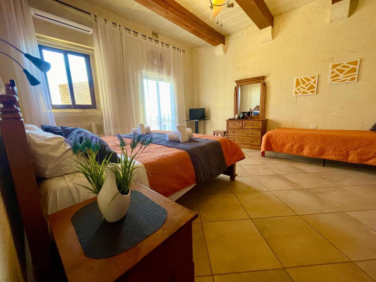 Ferrieha B&B Qala Exterior foto