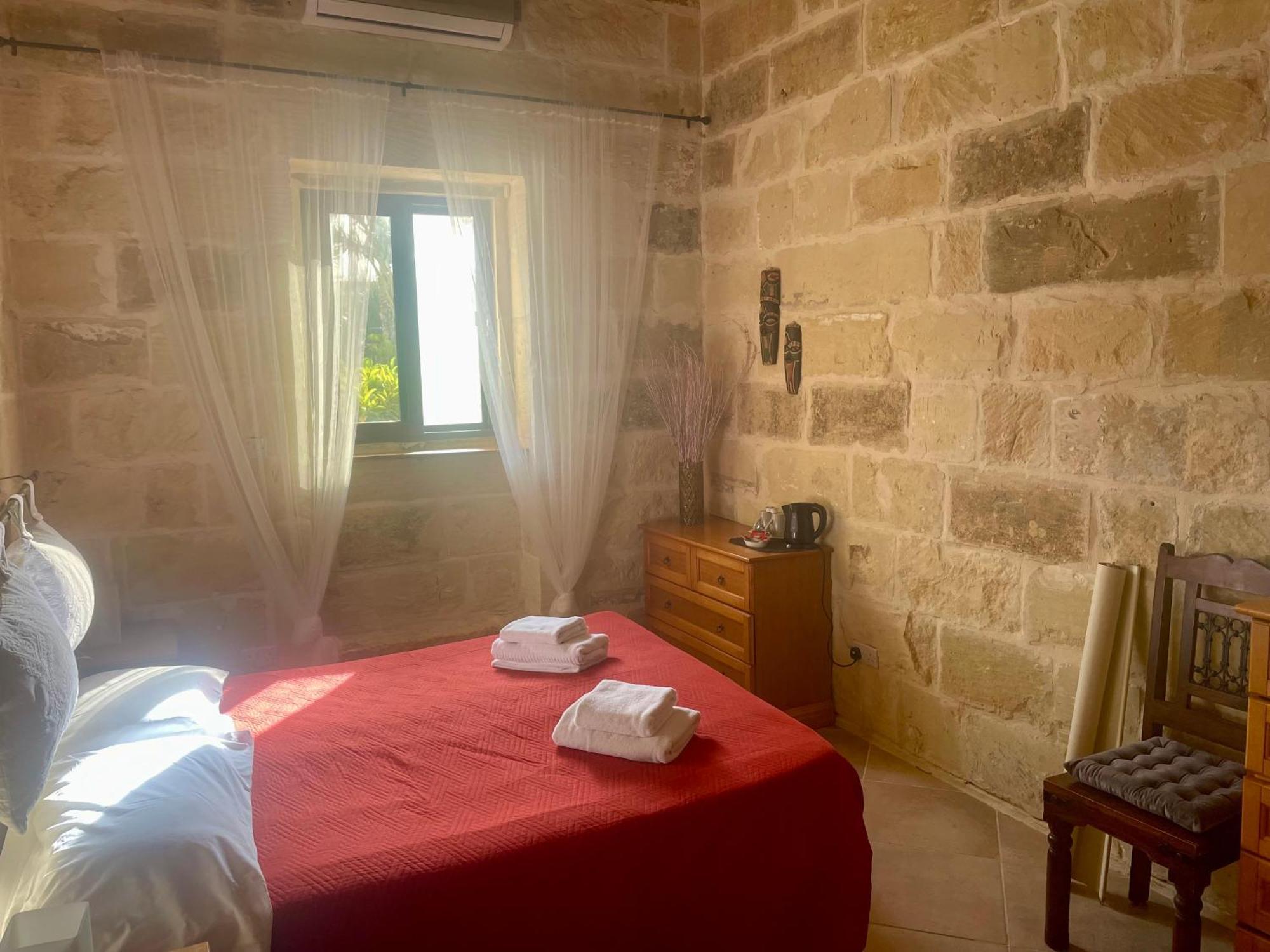Ferrieha B&B Qala Quarto foto