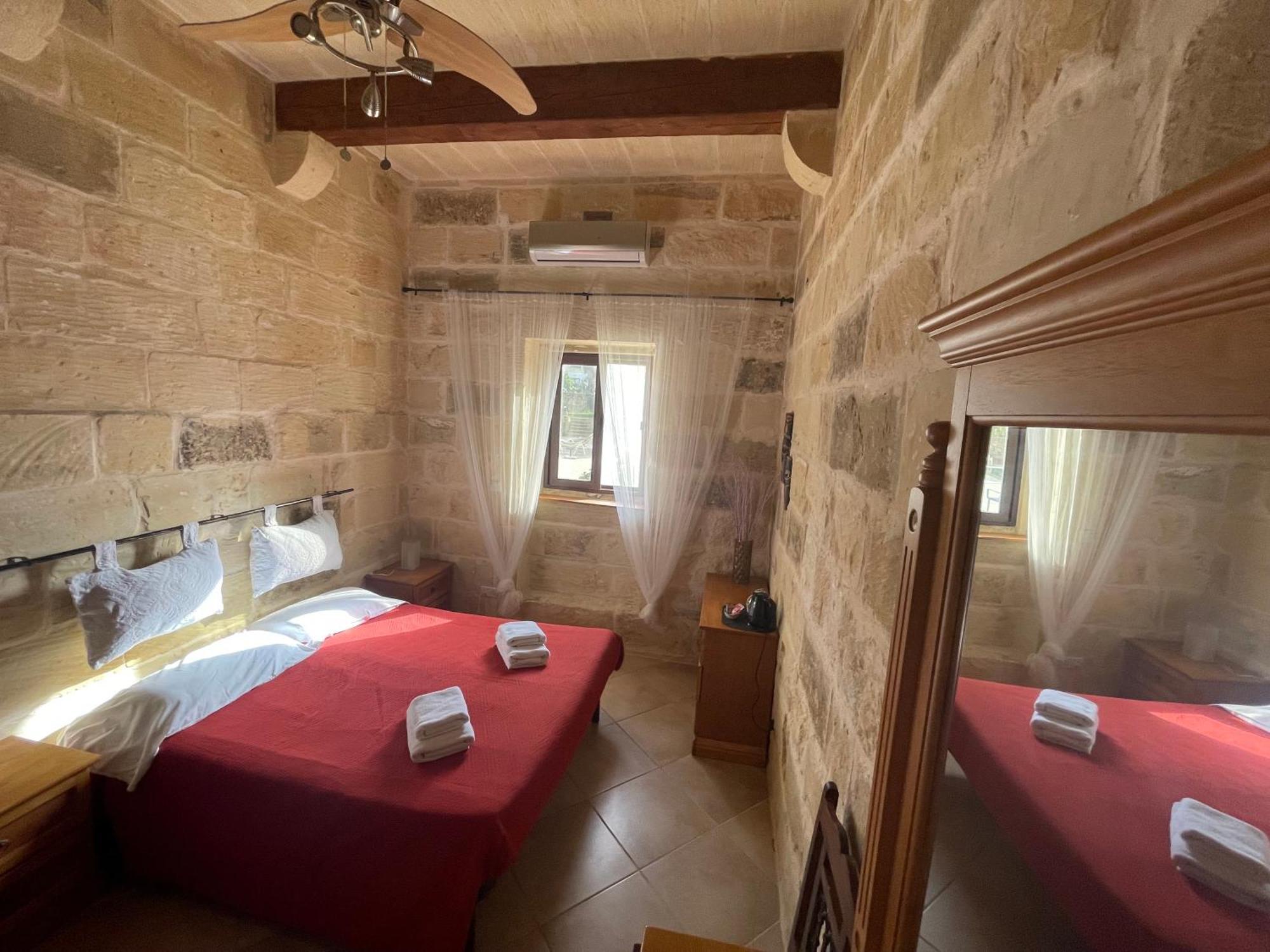 Ferrieha B&B Qala Quarto foto